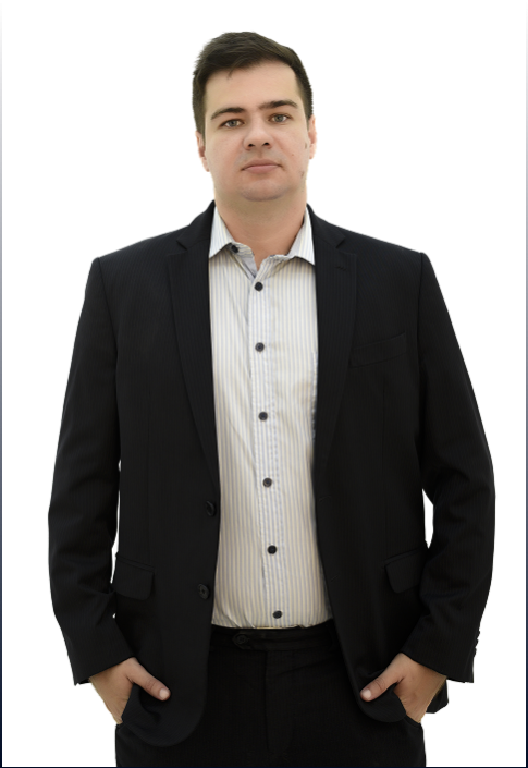 Dr. Carlos Fernandes